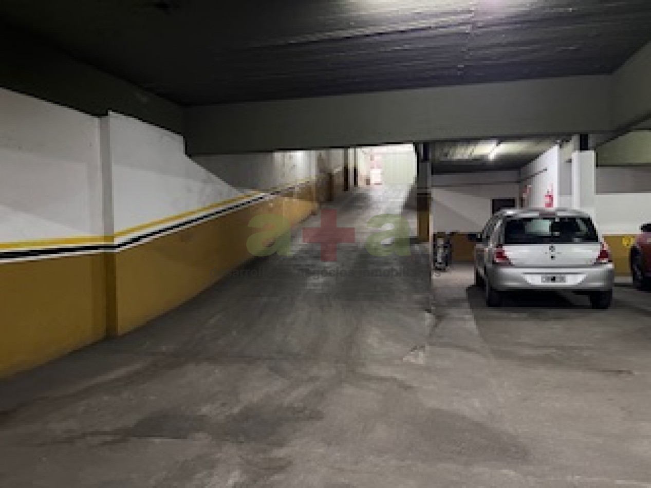 DEPARTAMENTO DOS AMBIENTES CON COCHERA