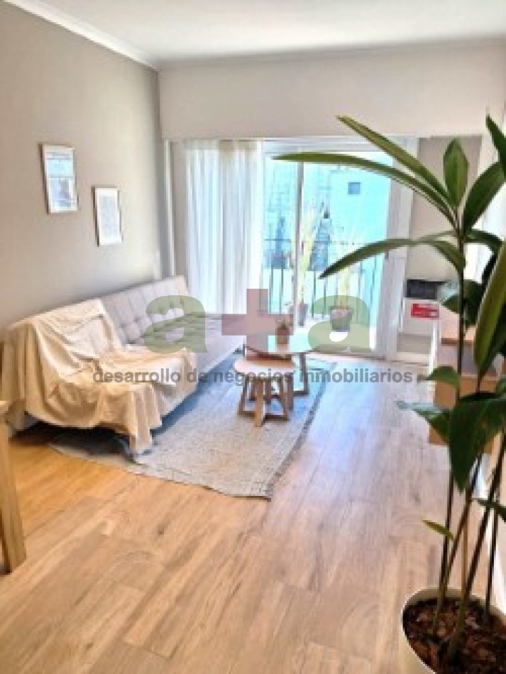 VENTA DEPTO 3 AMBIENTES A LA CALLE CON BALCON