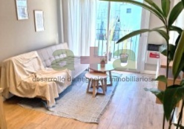 VENTA DEPTO 3 AMBIENTES A LA CALLE CON BALCON